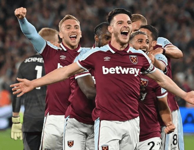 这招尝试了好多遍还是觉得不够丝滑，会不会是头发没飘起来的原因